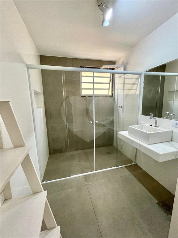 Apartamento à venda com 3 quartos em Cerqueira César, São Paulo, SP
