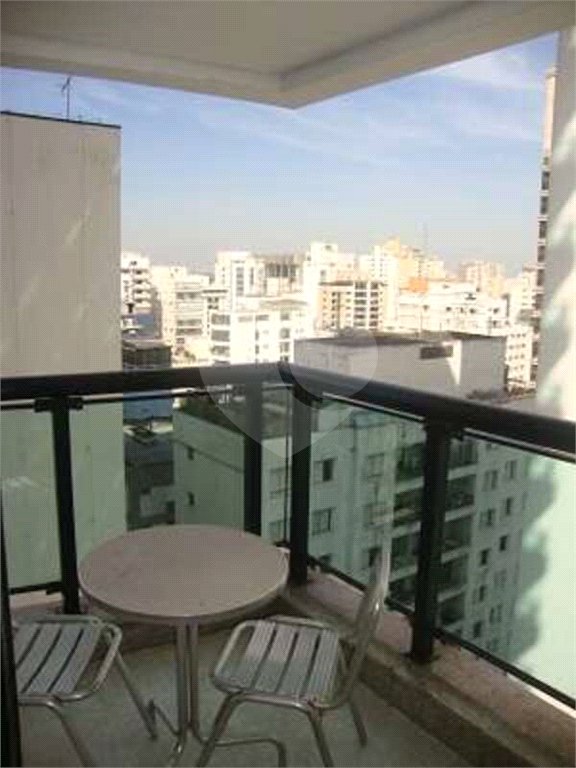Apartamento de 1 dormitório sendo suíte com 60m2