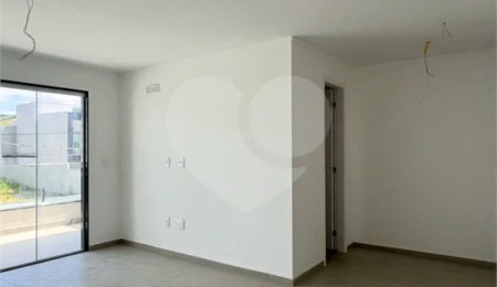 Casa à venda com 4 quartos, sendo 1 suíte,  no condomínio Grand Park, Rio de Janeiro - RJ