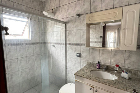 Casa à venda com 3 quartos, sendo 1 suíte, em Vila Constança, São Paulo, SP