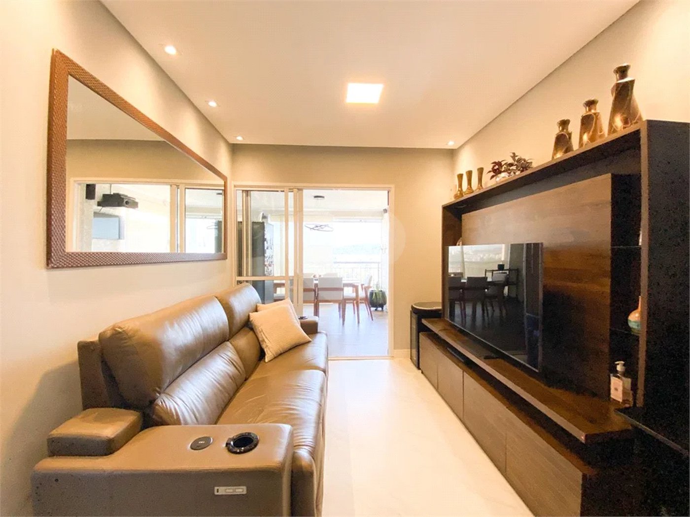 Apartamento à venda com 3 quartos, sendo 1 suíte, em Tucuruvi, São Paulo, SP