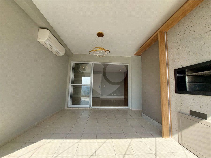 Apartamento à venda com 3 quartos, sendo 1 suíte, em Vila Leopoldina, São Paulo, SP