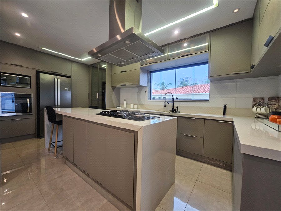 Casa à venda com 3 suítes em Jardim São Caetano, São Caetano do Sul, SP