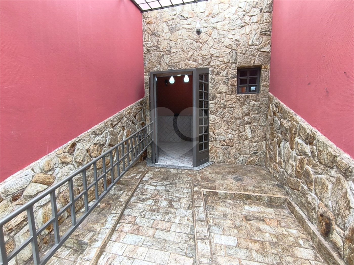 Casa à venda ou para alugar com 1 suíte, no Centro, Itapetininga, SP