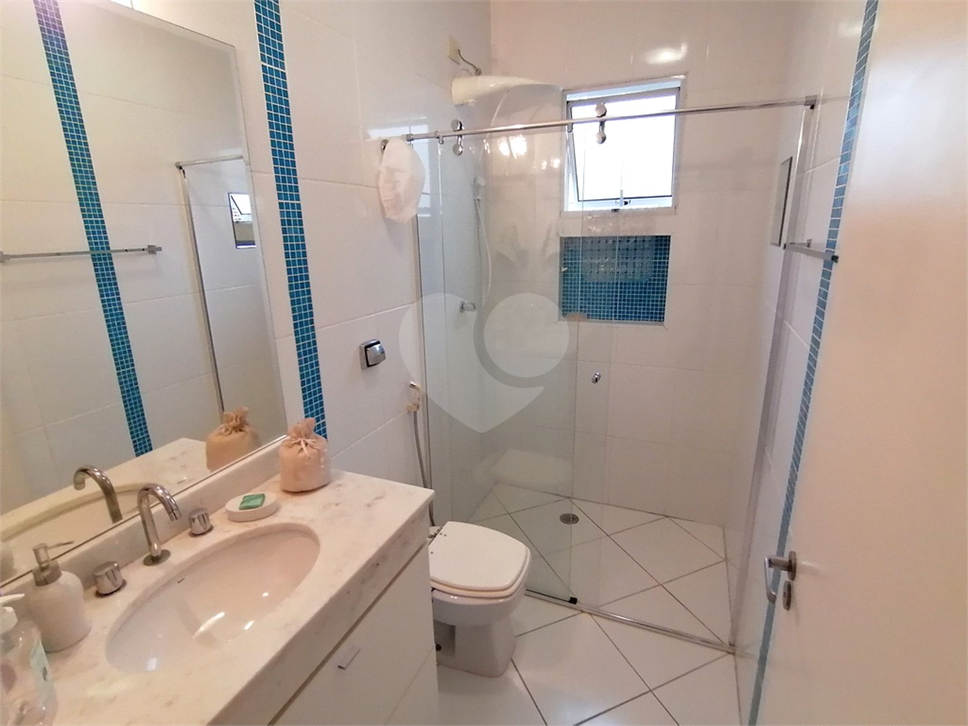Sobrado à venda com 3 quartos, sendo 1 suíte, em Parque Mandaqui, São Paulo, SP