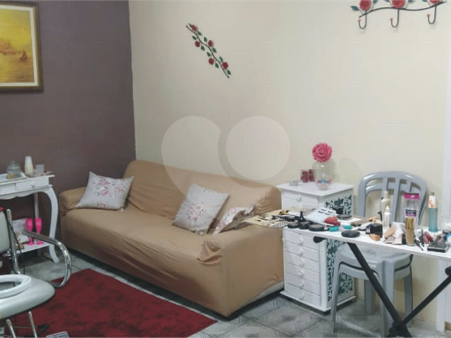Casa Térrea à venda com 4 quartos, sendo 1 suíte,  em Vila Medeiros, São Paulo, SP