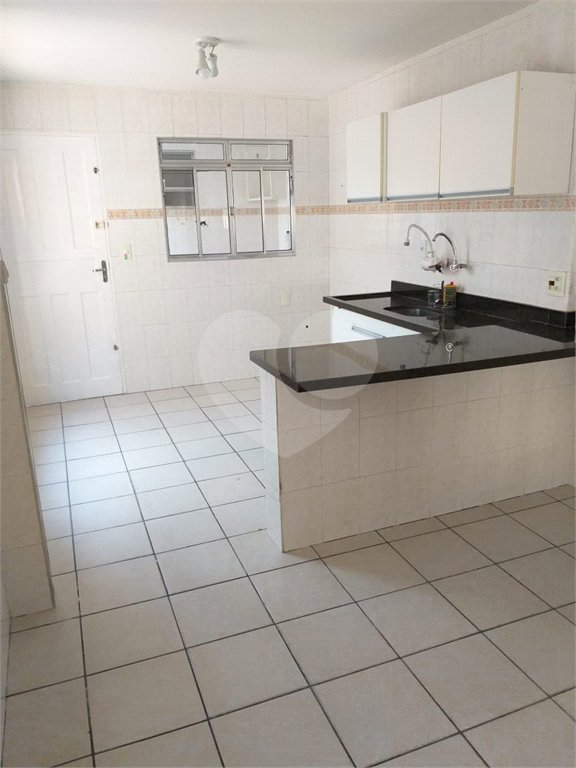 Sobrado à venda com 3 quartos, sendo 1 suíte, em Vila Mazzei, São Paulo, SP