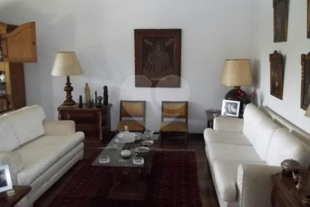 Casa à venda com 4 suítes em Jardim Guedala, São Paulo, SP