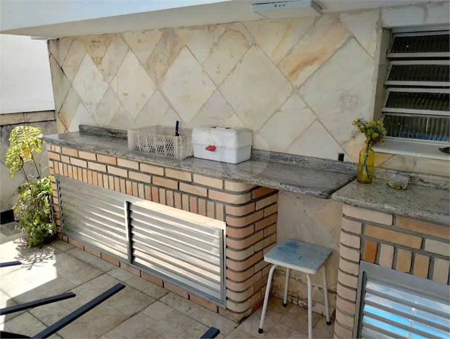 Casa à venda com 3 quartos, sendo 1 suíte,  em Vila Mariana, São Paulo, SP