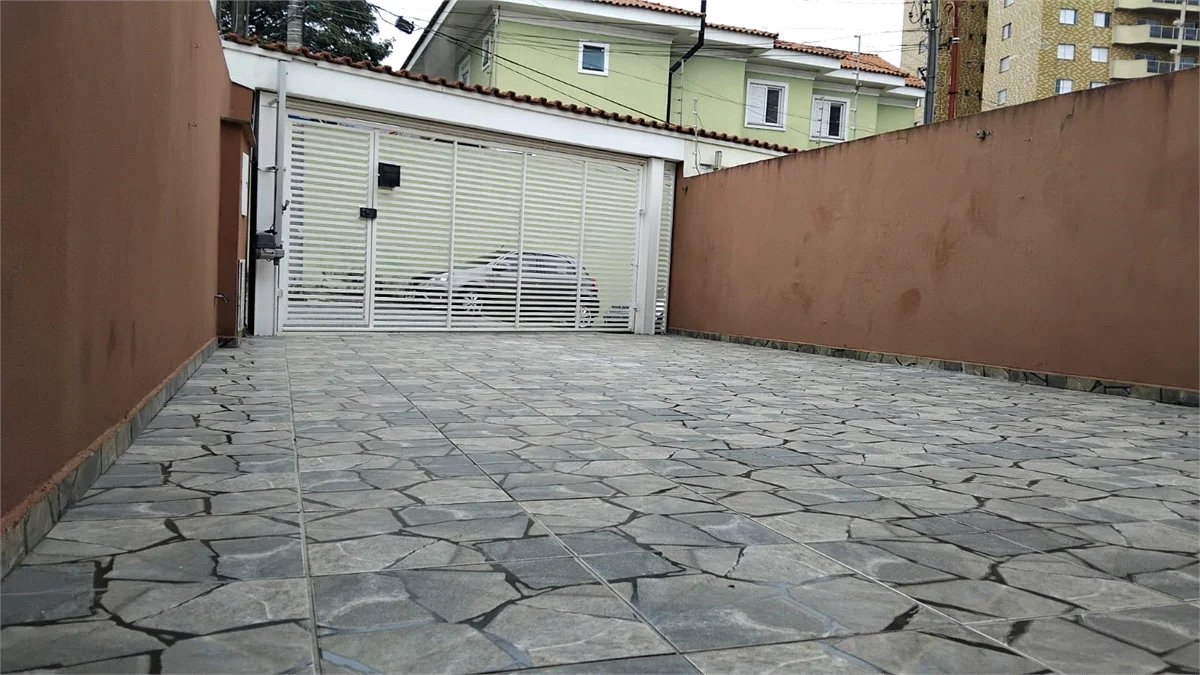 Casa à venda com 4 quartos, sendo 3 suítes, em Vila Polopoli, São Paulo, SP