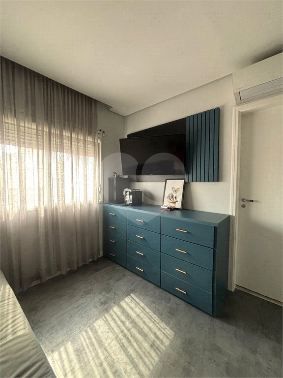 Apartamento à venda com 3 quartos, sendo 1 suíte, em Vila Paulicéia, São Paulo, SP