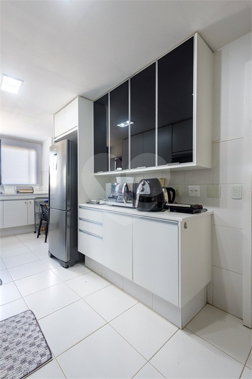 Apartamento à venda com 4 quartos, sendo 2 suítes,  em Jardim Panorama, São Paulo, SP