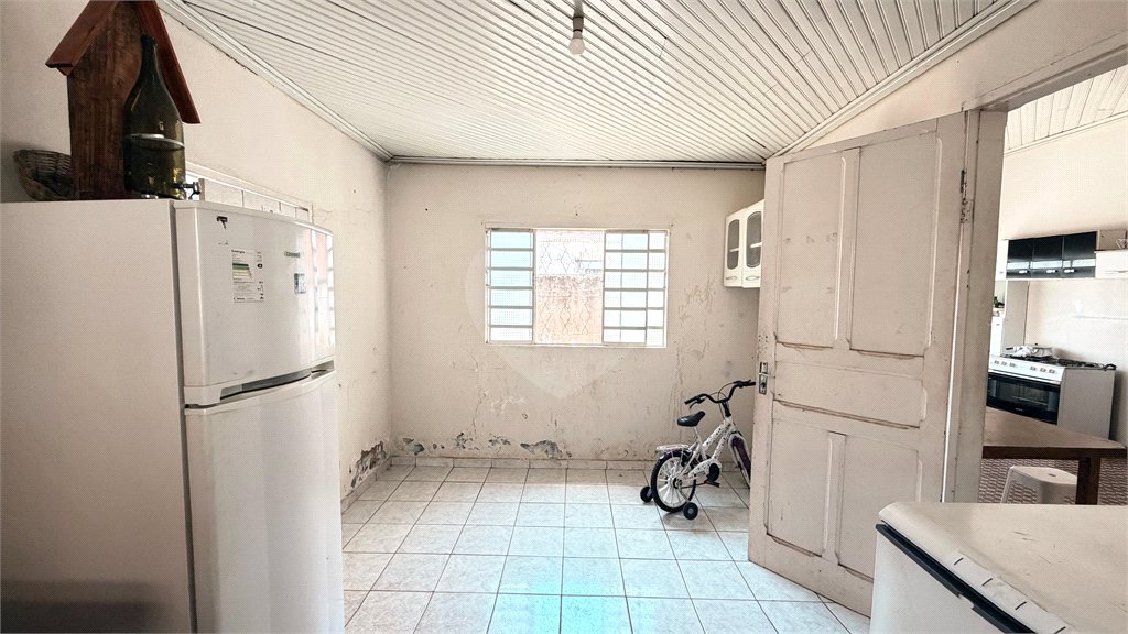 Casa à venda com 2 quartos, sendo 1 suíte, no Centro, Três Lagoas, MS
