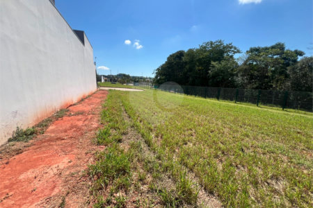 Terreno à venda em Loteamento Residencial Golden Ville, Itapetininga, SP