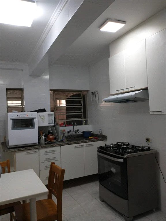 Sobrado à venda com 3 quartos, sendo 1 suíte, em Vila Ipojuca, São Paulo, SP