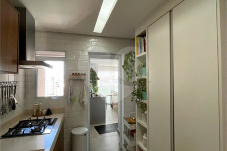 Apartamento à venda com 3 quartos, sendo 2 suítes, em Mooca, São Paulo, SP