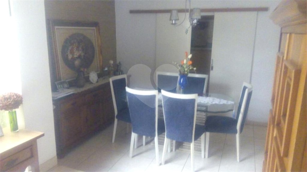 Casa à venda com 2 quartos, sendo 1 suíte, no condomínio Vinhas da Vista Alegre - Lado Sede, Vinhedo - SP