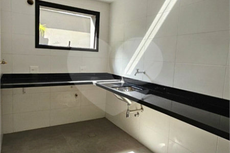 Casa à venda com 4 suítes no condomínio Cube Cidade Jardim, São Paulo - SP
