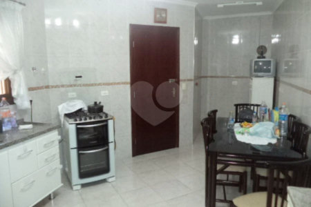 Sobrado à venda com 3 quartos, sendo 1 suíte, em Tucuruvi, São Paulo, SP