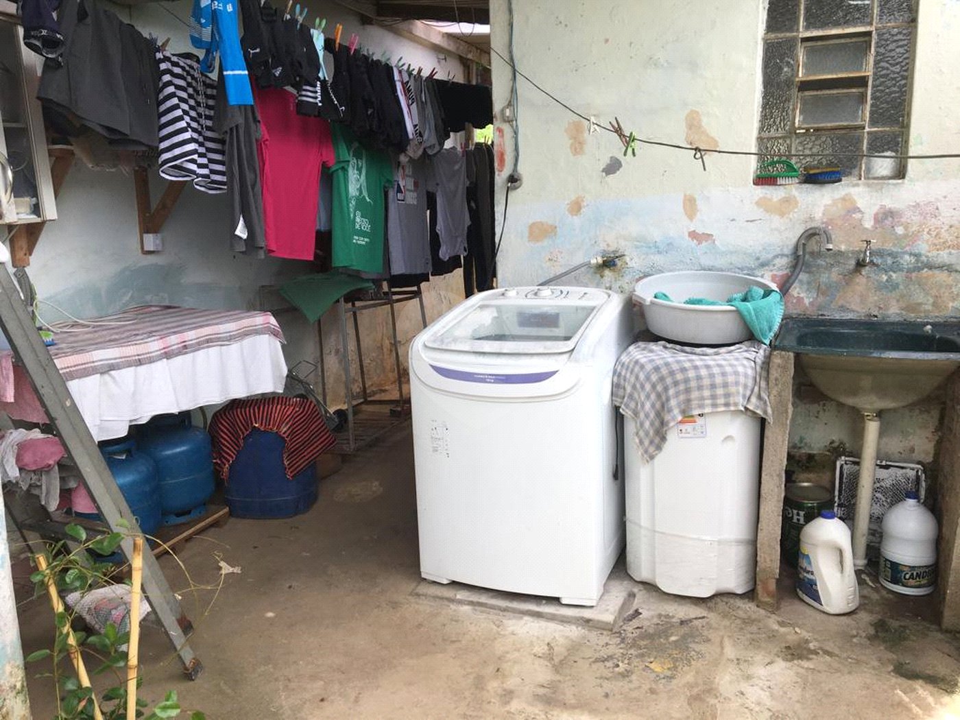 Casa à venda com 2 quartos em Horto, São Paulo, SP