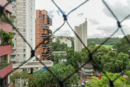Apartamento à venda ou para alugar com 3 suítes em Jardim Fonte do Morumbi, São Paulo, SP
