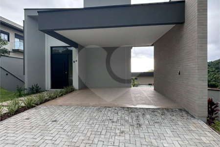 Terreno à venda com 3 suítes no condomínio Quintas da Boa Vista, Atibaia - SP