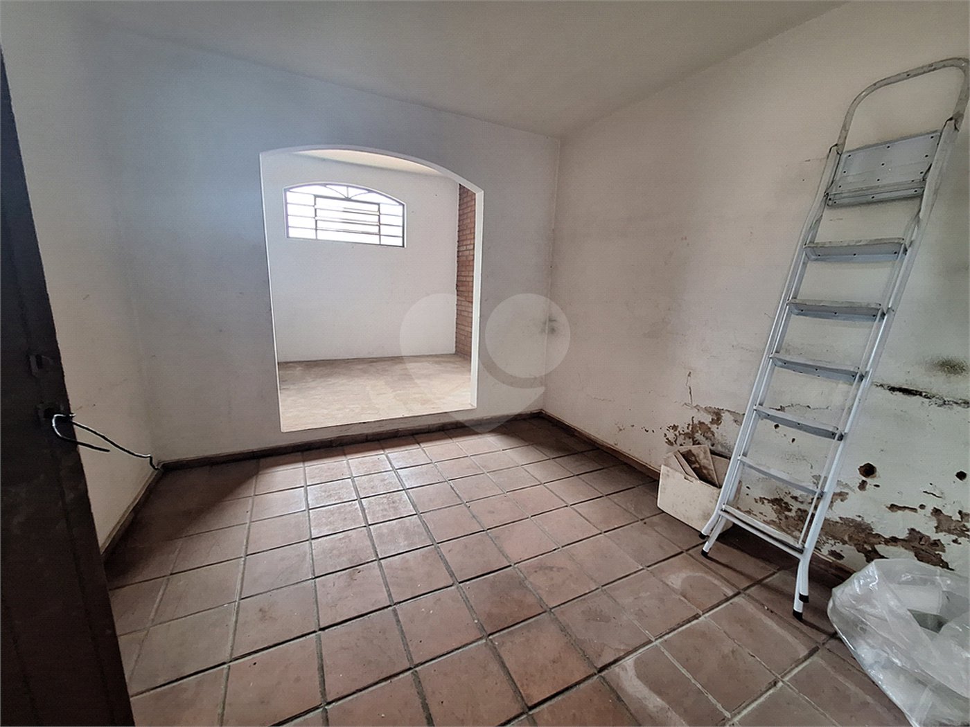 Casa à venda com 3 quartos, sendo 1 suíte, no Centro, Vinhedo, SP