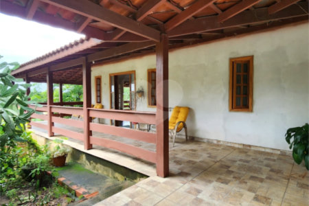 Chácara à venda com 3 quartos, sendo 1 suíte, em Jardim Buru, Salto, SP