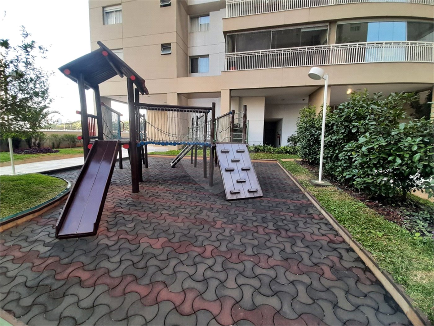 Apartamento à venda com 2 suítes em Barra Funda, São Paulo, SP