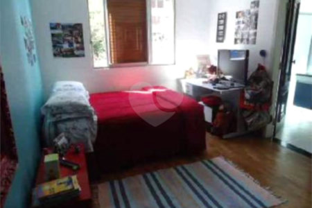 Apartamento à venda com 3 quartos, sendo 1 suíte,  em Pinheiros, São Paulo, SP