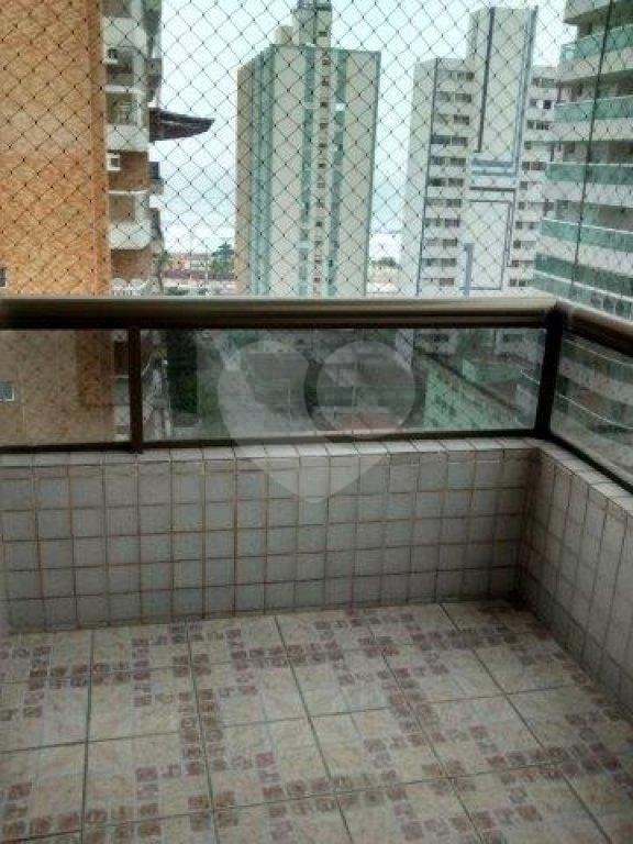 Apartamento à venda com 2 quartos, sendo 1 suíte, em Vila Tupi, Praia Grande, SP