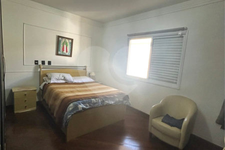 Casa à venda com 4 quartos, sendo 3 suítes,  no condomínio Mosaico da Serra, Mogi das Cruzes - SP