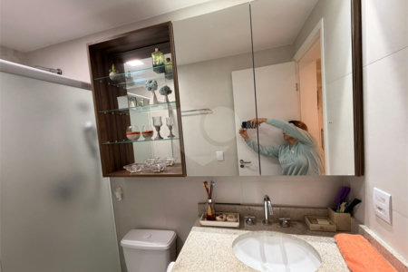 Apartamento à venda com 3 quartos, sendo 1 suíte,  no Centro, Diadema, SP