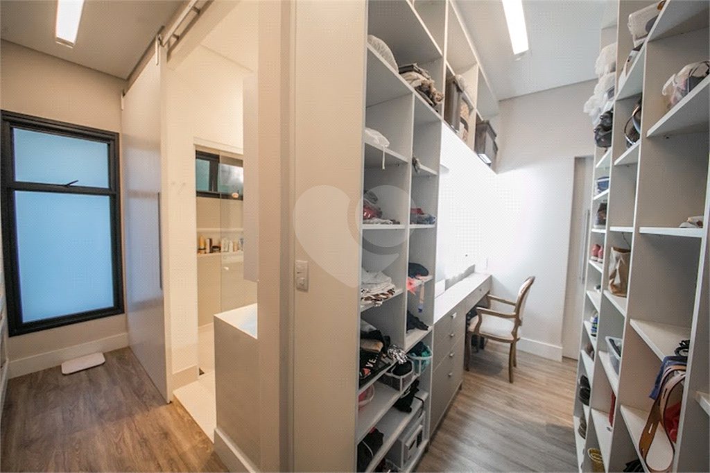 Casa à venda com 6 quartos, sendo 5 suítes,  no condomínio São Joaquim, Vinhedo - SP