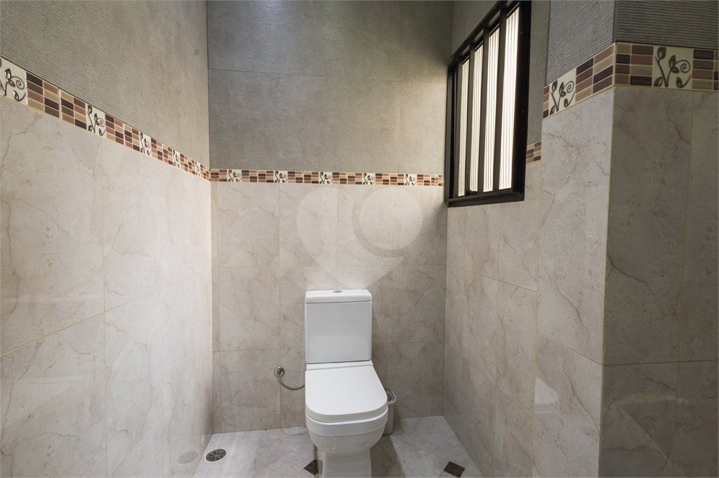 Casa à venda com 3 quartos, sendo 2 suítes, em Jardim Santa Cecília, Guarulhos, SP