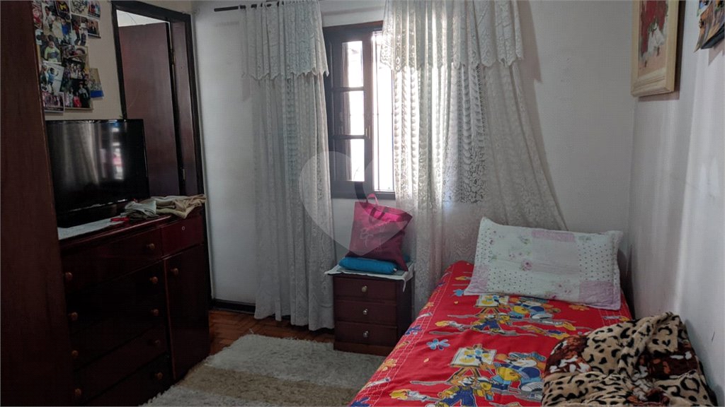 Sobrado à venda com 4 quartos, sendo 2 suítes,  em Santana, São Paulo, SP