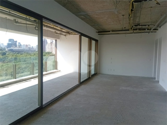 Apartamento à venda com 4 suítes em Ibirapuera, São Paulo, SP