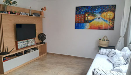 Casa à venda com 4 quartos, sendo 1 suíte, no condomínio Villas IV, São Paulo - SP