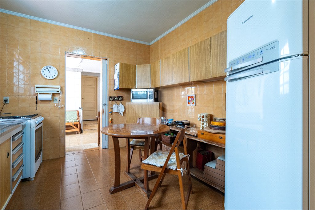 Sobrado à venda com 3 quartos, sendo 1 suíte, em Moema, São Paulo, SP