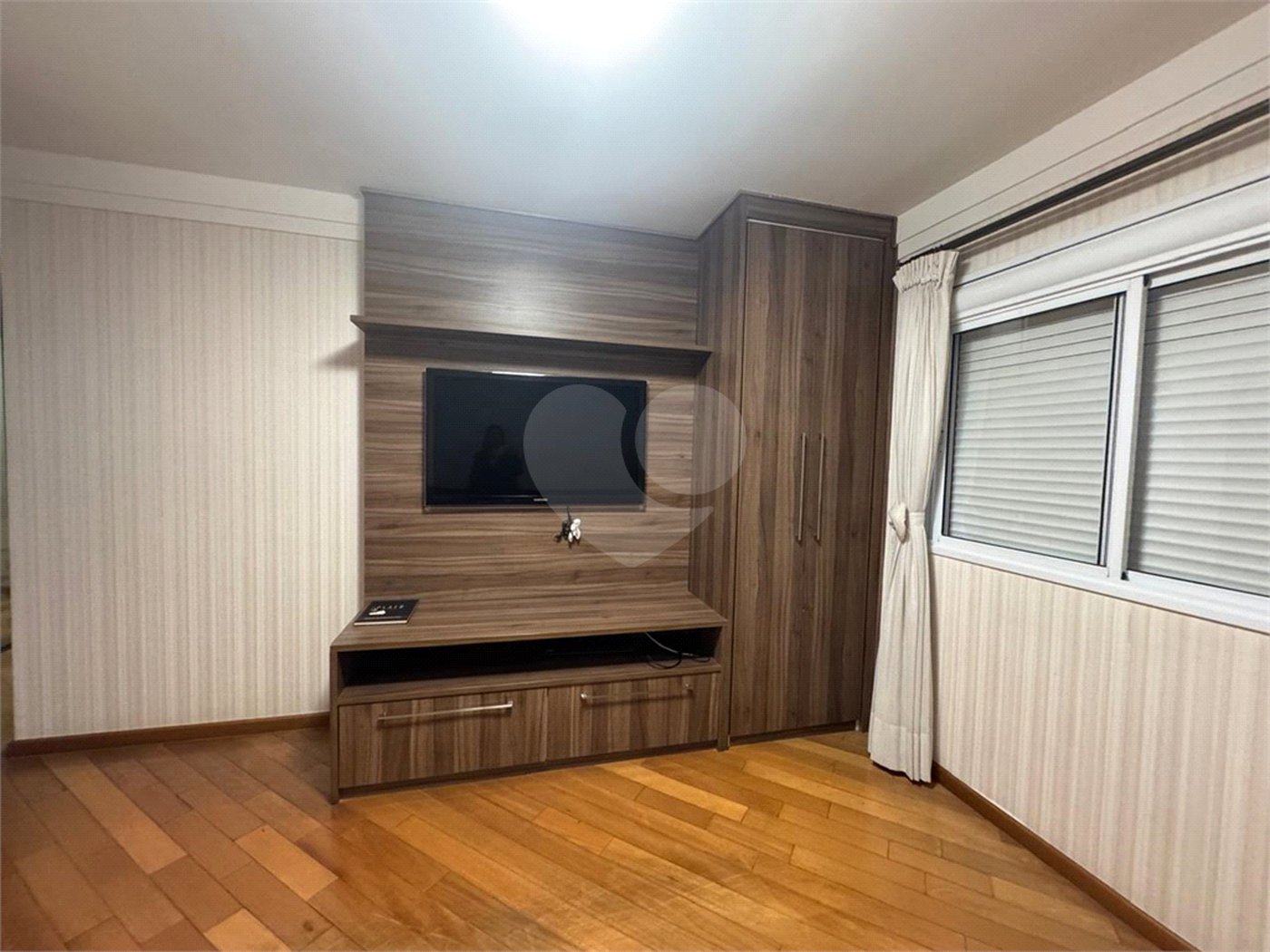 Apartamento à venda com 3 suítes em Santa Teresinha, São Paulo, SP