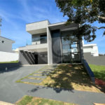Casa à venda com 4 quartos, sendo 3 suítes, no condomínio Campos do Conde Sorocaba, Sorocaba - SP
