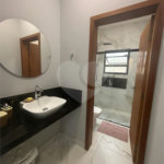 Casa à venda com 3 quartos, sendo 1 suíte, no condomínio Sun Lake, Sorocaba - SP