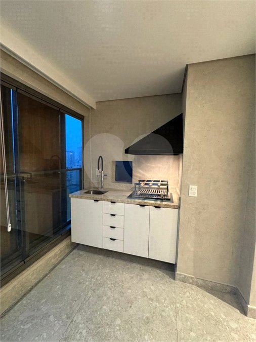 Apartamento para alugar com 3 quartos, sendo 2 suítes, em Pinheiros, São Paulo, SP