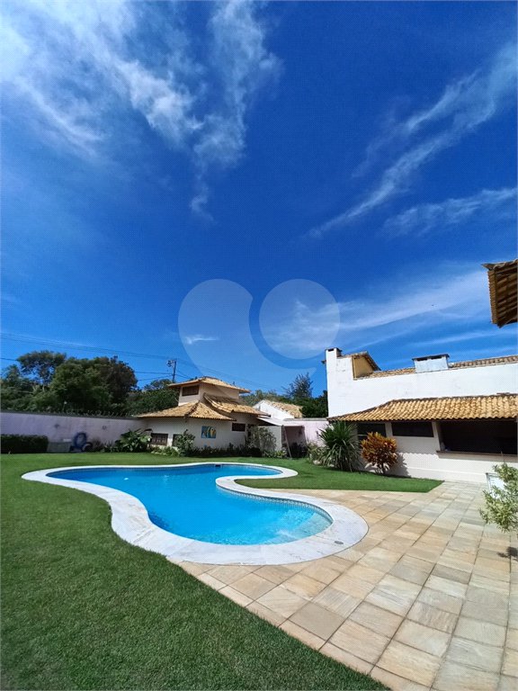 Casa à venda com 4 quartos, sendo 3 suítes,  em Geribá, Armação dos Búzios, RJ