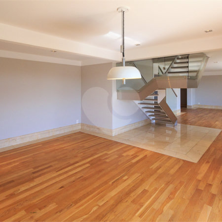 Duplex à venda ou para alugar com 5 suítes em Alto da Boa Vista, São Paulo, SP