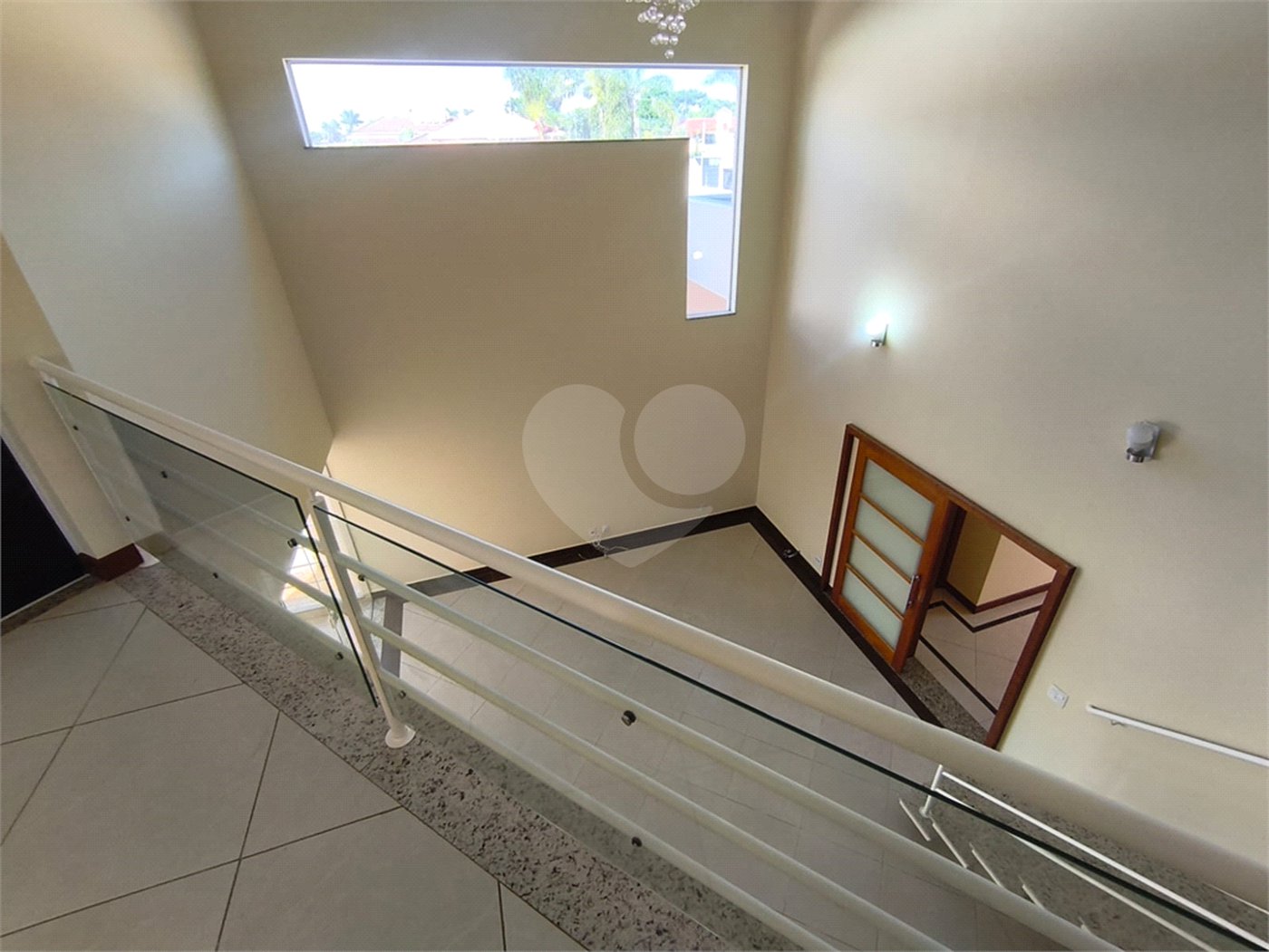 Casa à venda com 5 quartos, sendo 1 suíte,  em Jardim Colombo, Itapetininga, SP