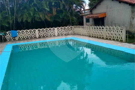 Chácara à venda com 4 quartos em Vila Maria Augusta, Itaquaquecetuba, SP