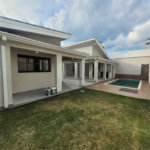 Casa à venda com 4 suítes em Nova Gardênia, Atibaia, SP