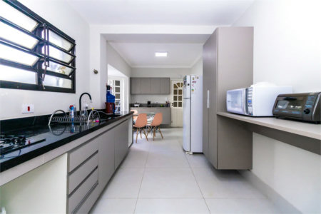 Casa à venda com 3 quartos, sendo 1 suíte, em Brooklin Paulista, São Paulo, SP
