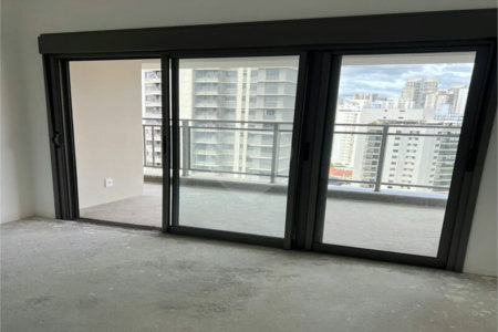 Apartamento à venda com 3 suítes em Campo Belo, São Paulo, SP